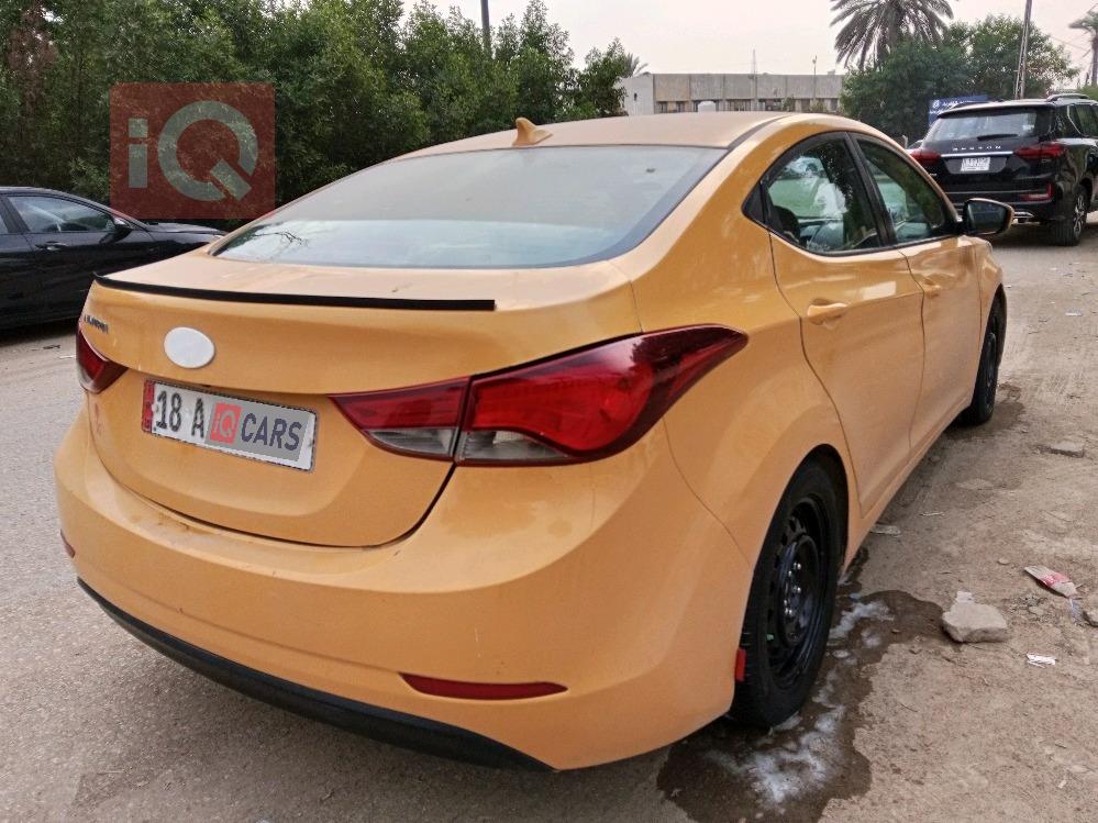Hyundai Elantra